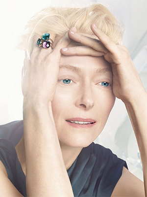 Tilda Swinton poses for Pomellato Ad canpaign